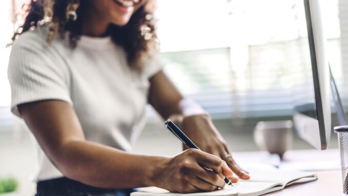 exemple de phrases d’accroche originales à mettre au début d’une lettre de motivation